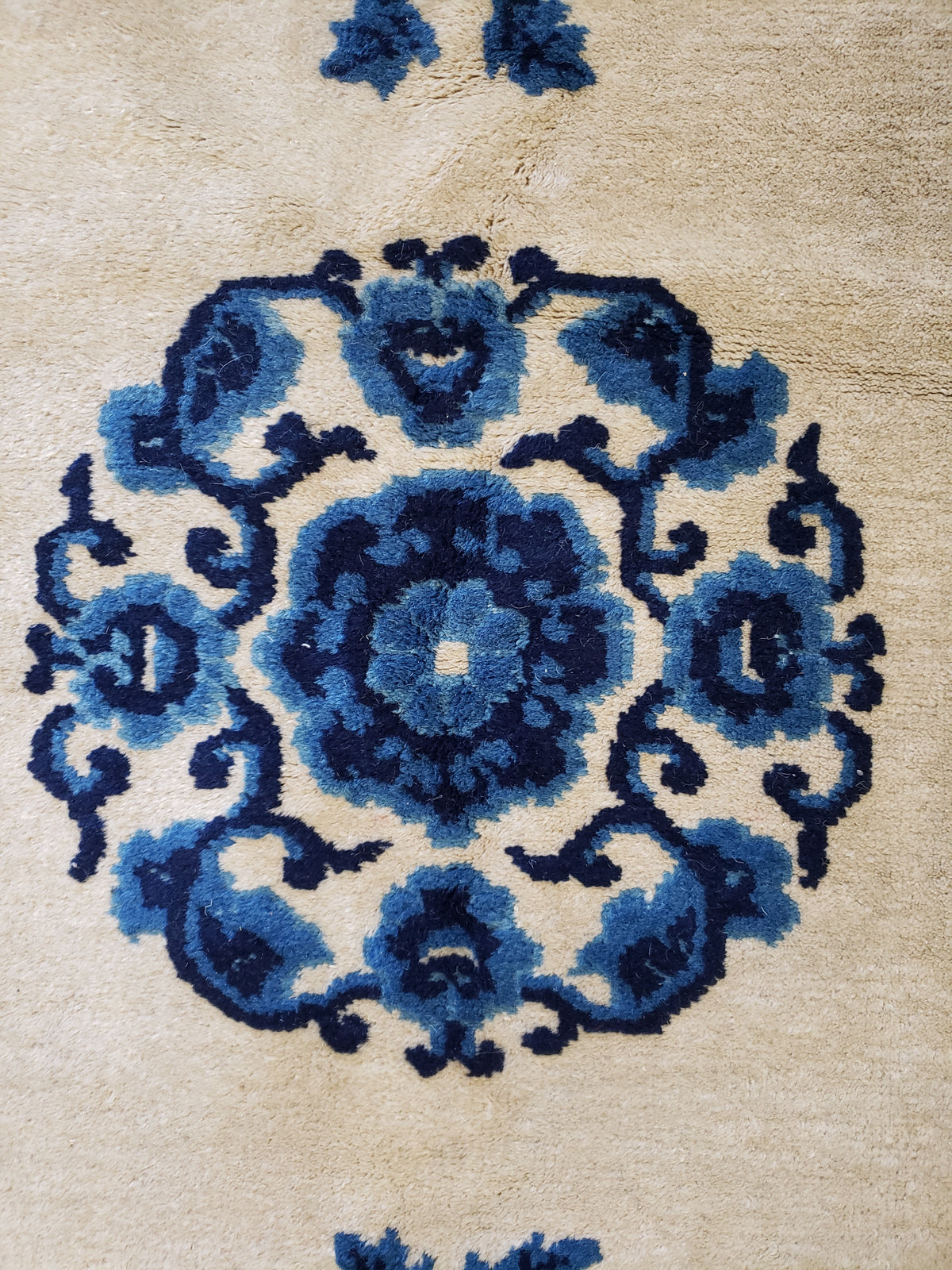 Peking Rug,4'3x6'8