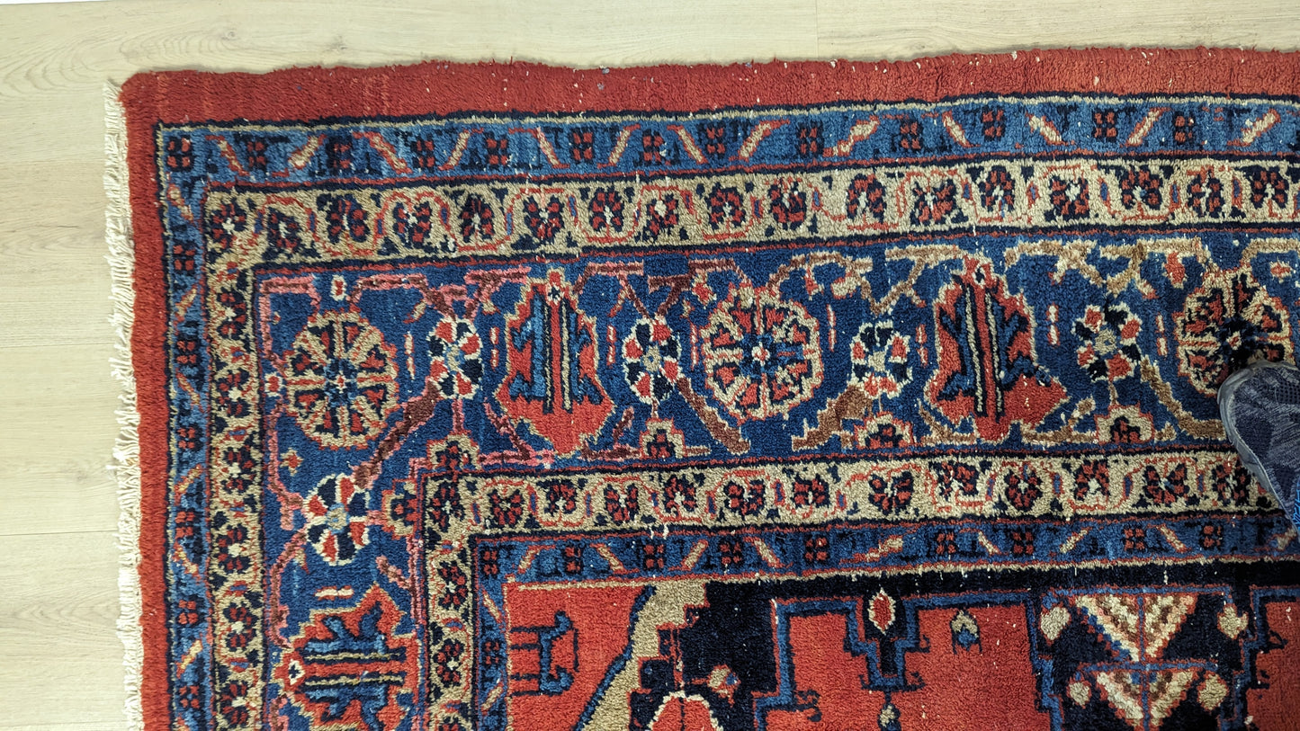 SOLD - Vintage Persian Viss Rug, 8'6x11