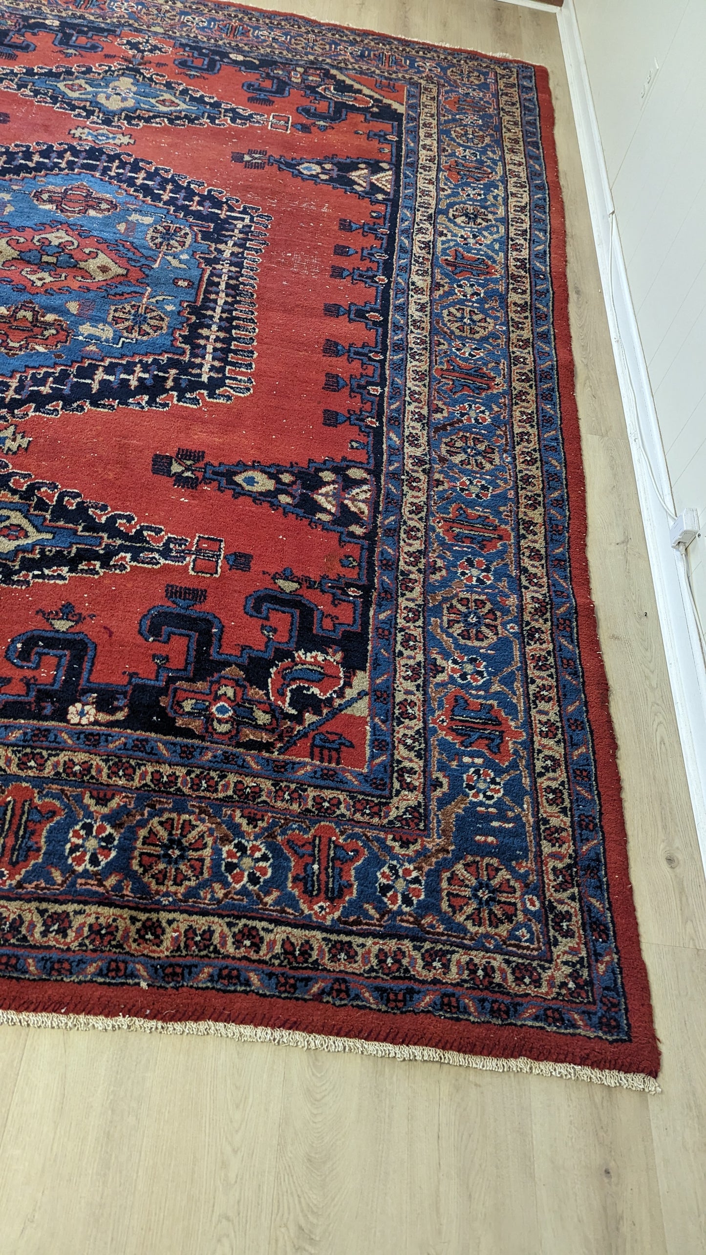 SOLD - Vintage Persian Viss Rug, 8'6x11