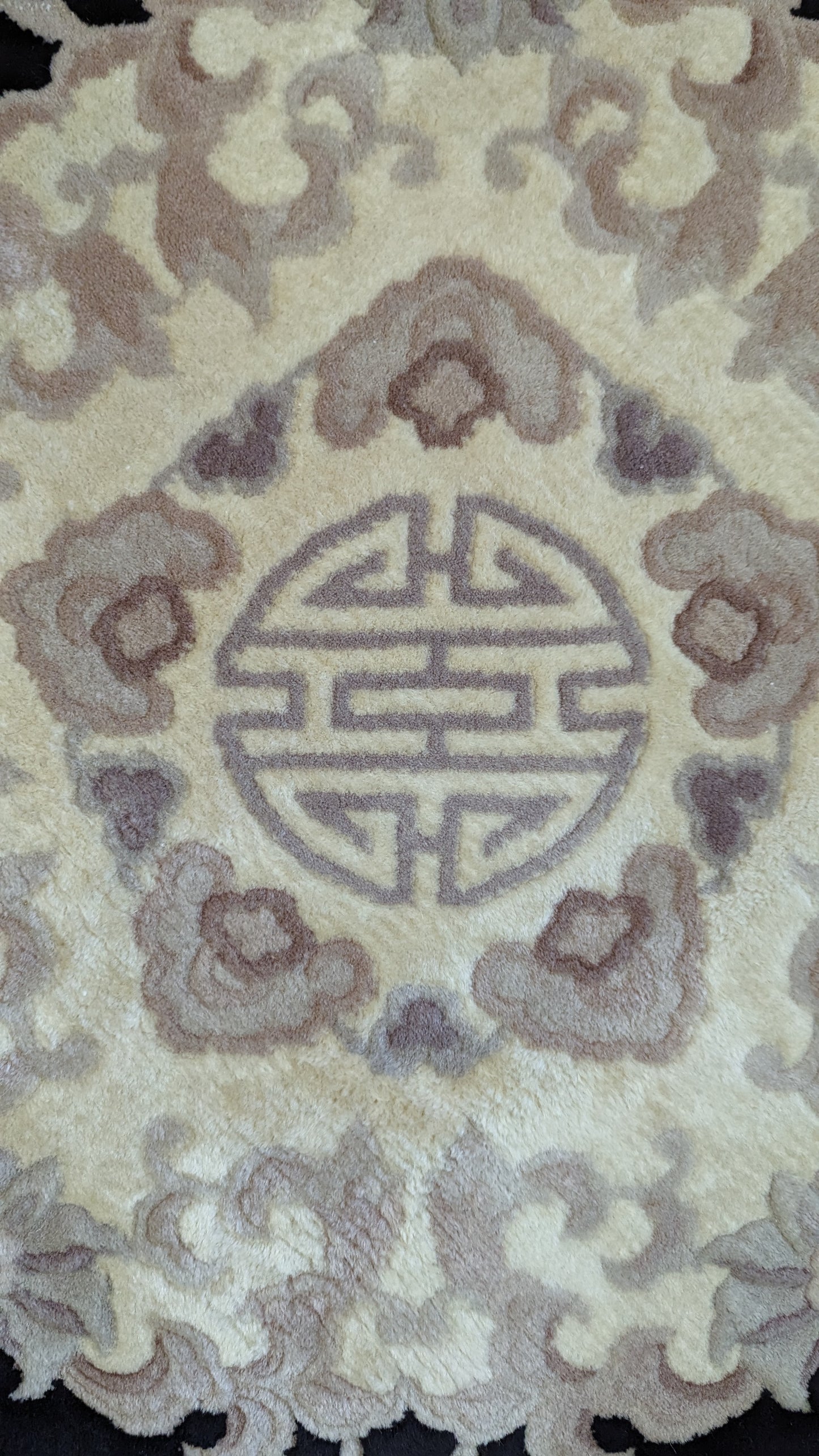 Vintage Round Chinese Rug, 8 ft Diameter