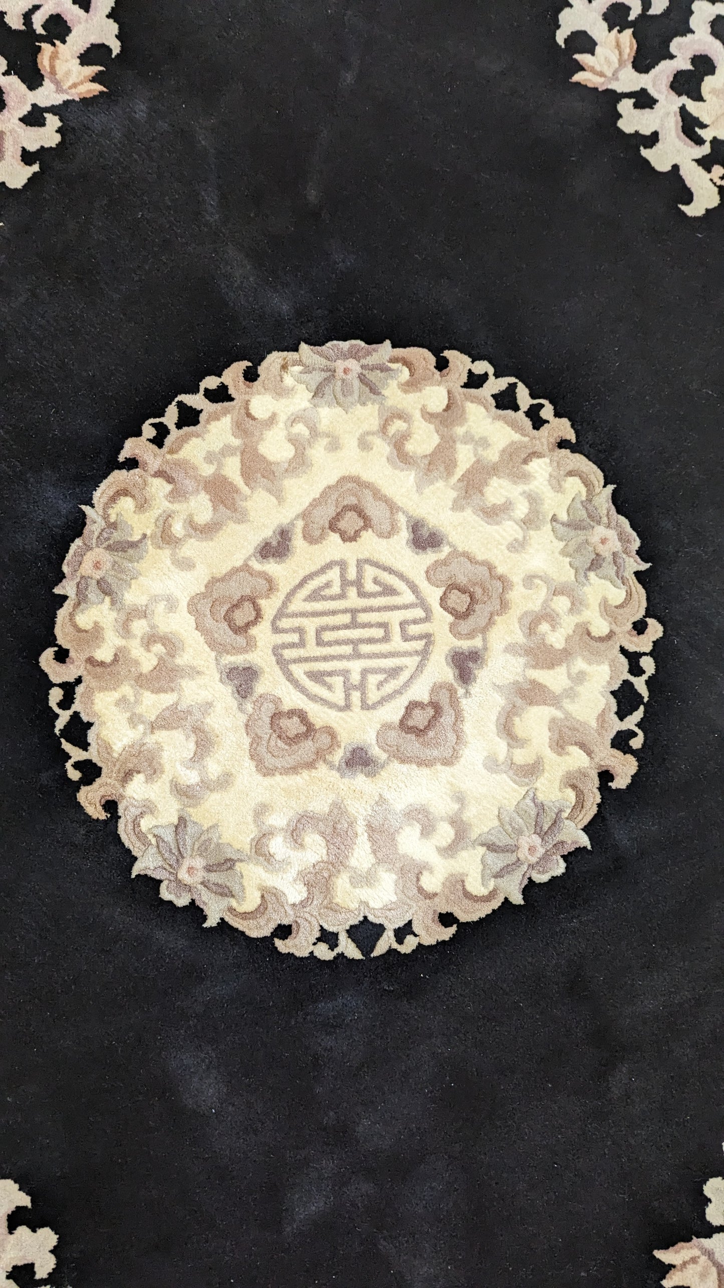 Vintage Round Chinese Rug, 8 ft Diameter