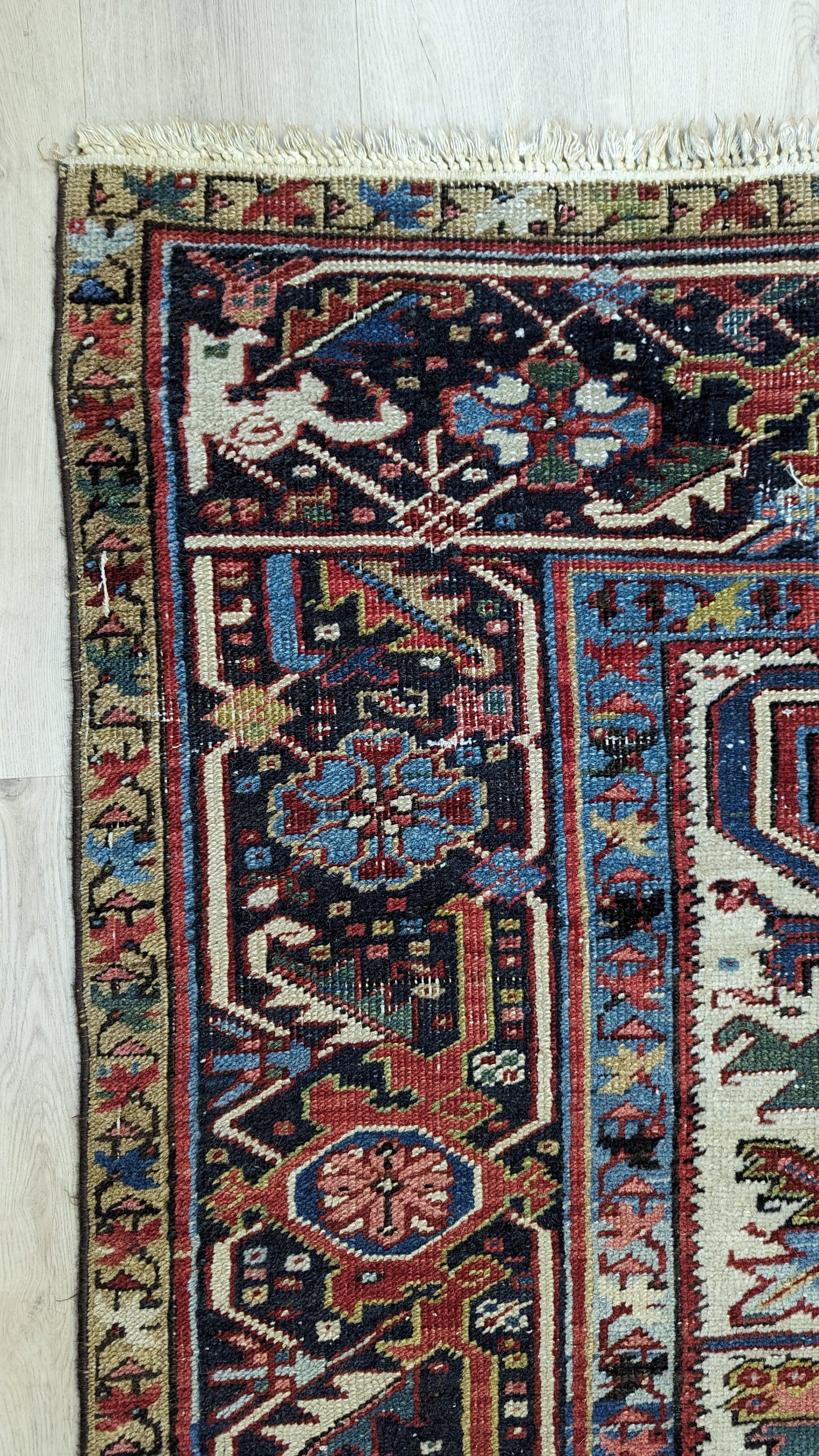 Antique Persian Heriz Rug, 7'6"x10'