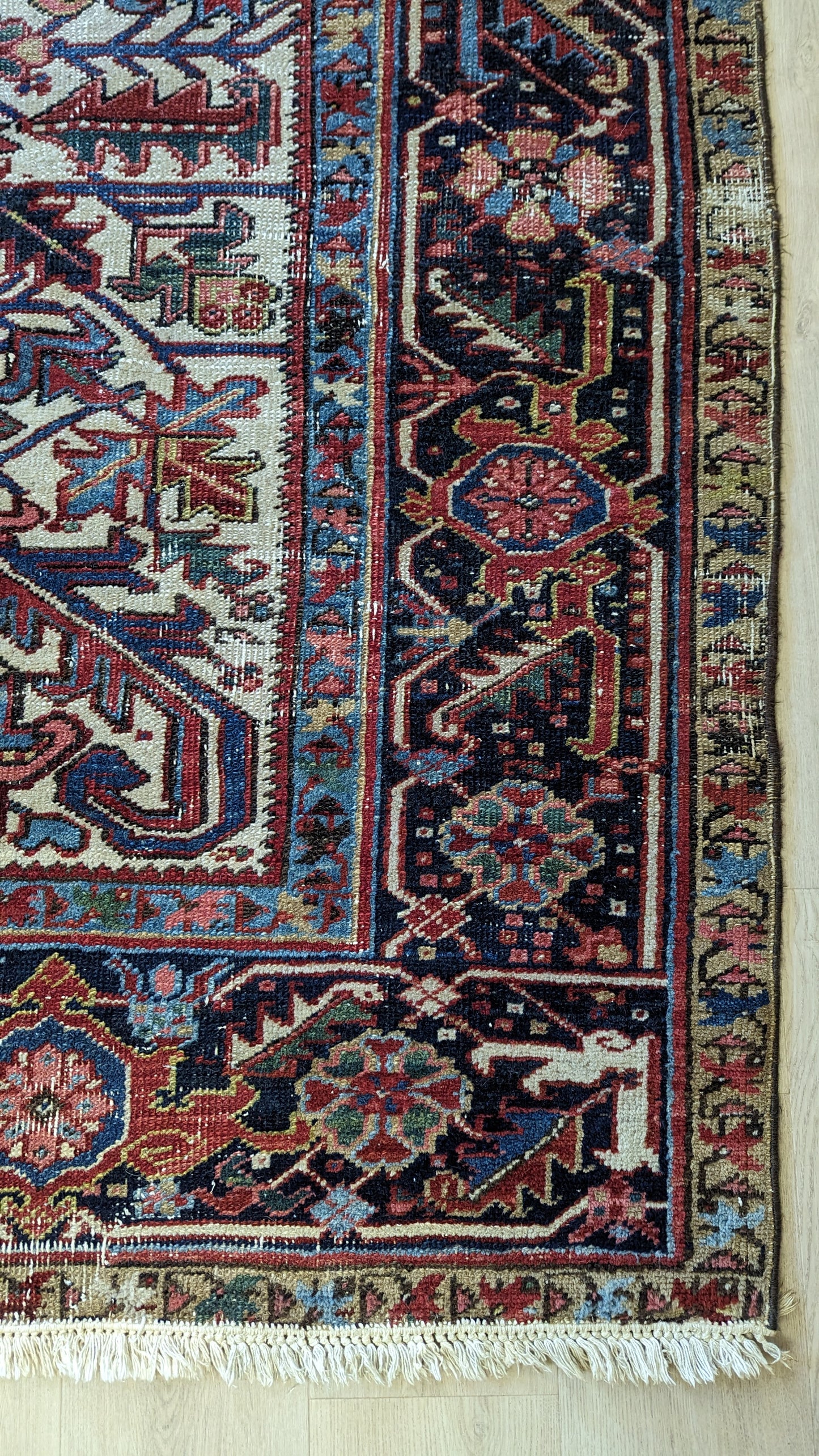 Antique Persian Heriz Rug, 7'6"x10'