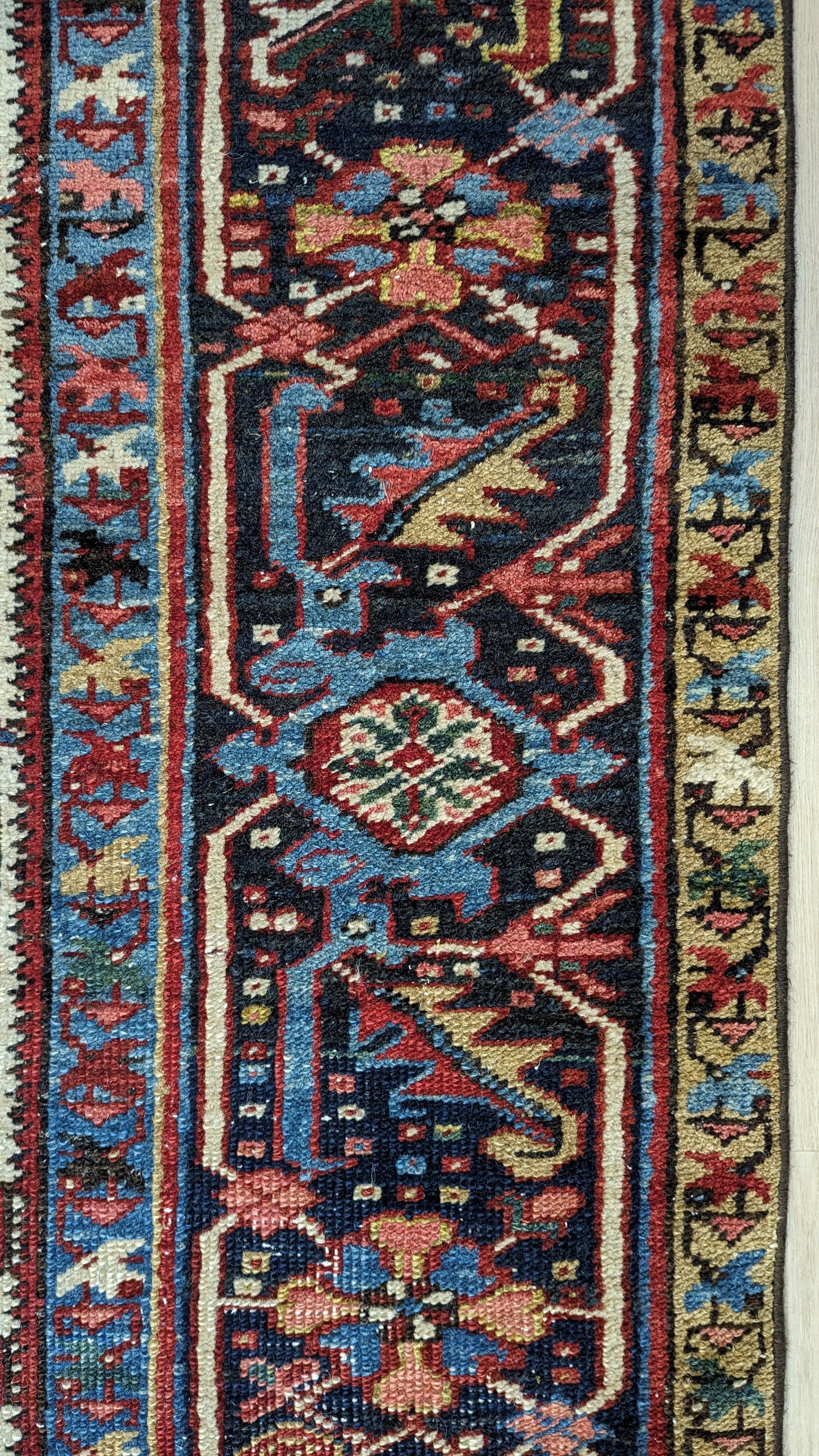 Antique Persian Heriz Rug, 7'6"x10'