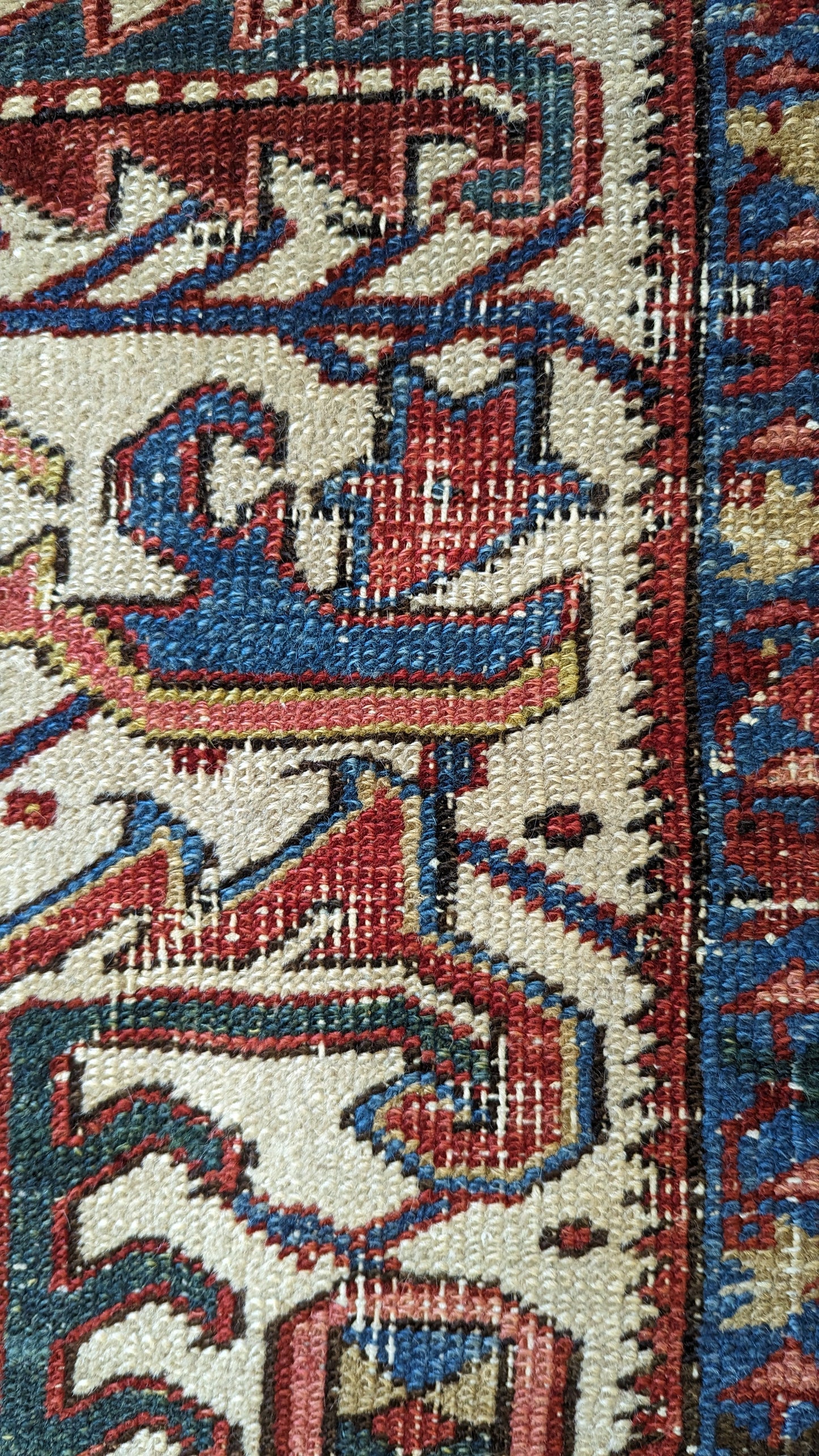 Antique Persian Heriz Rug, 7'6"x10'