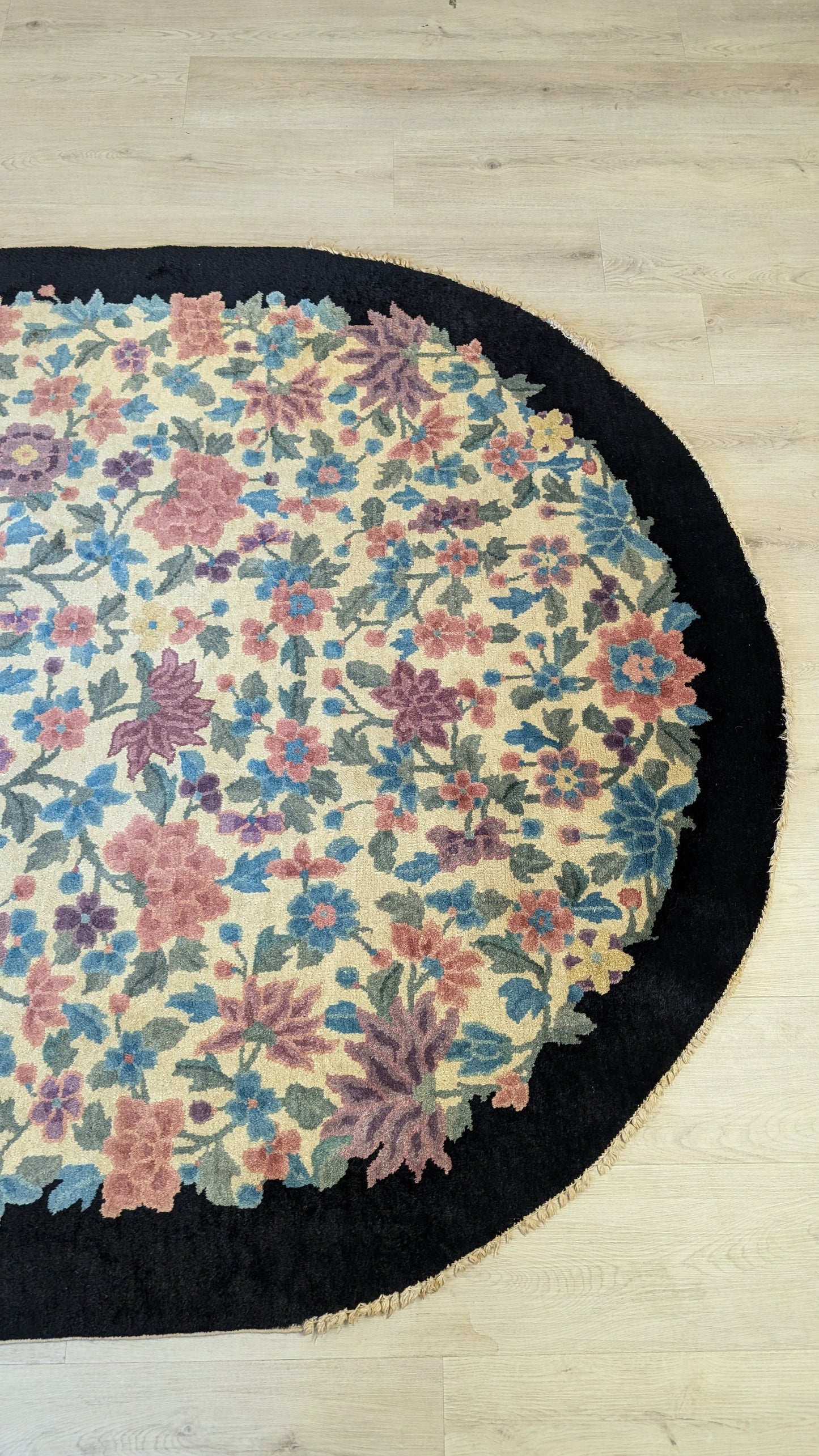 Antique Oval Shape Art Deco Chinese Rug, 5x8
