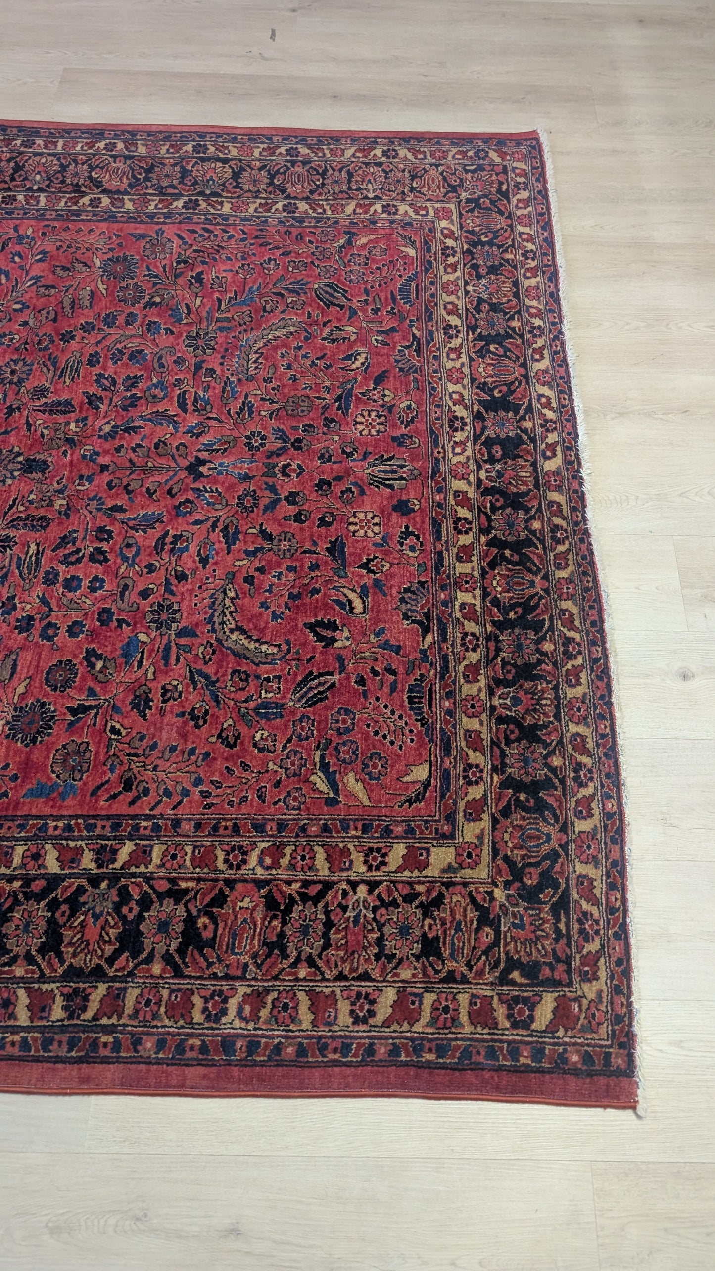 Antique Persian Sarouk Rug, 6x9
