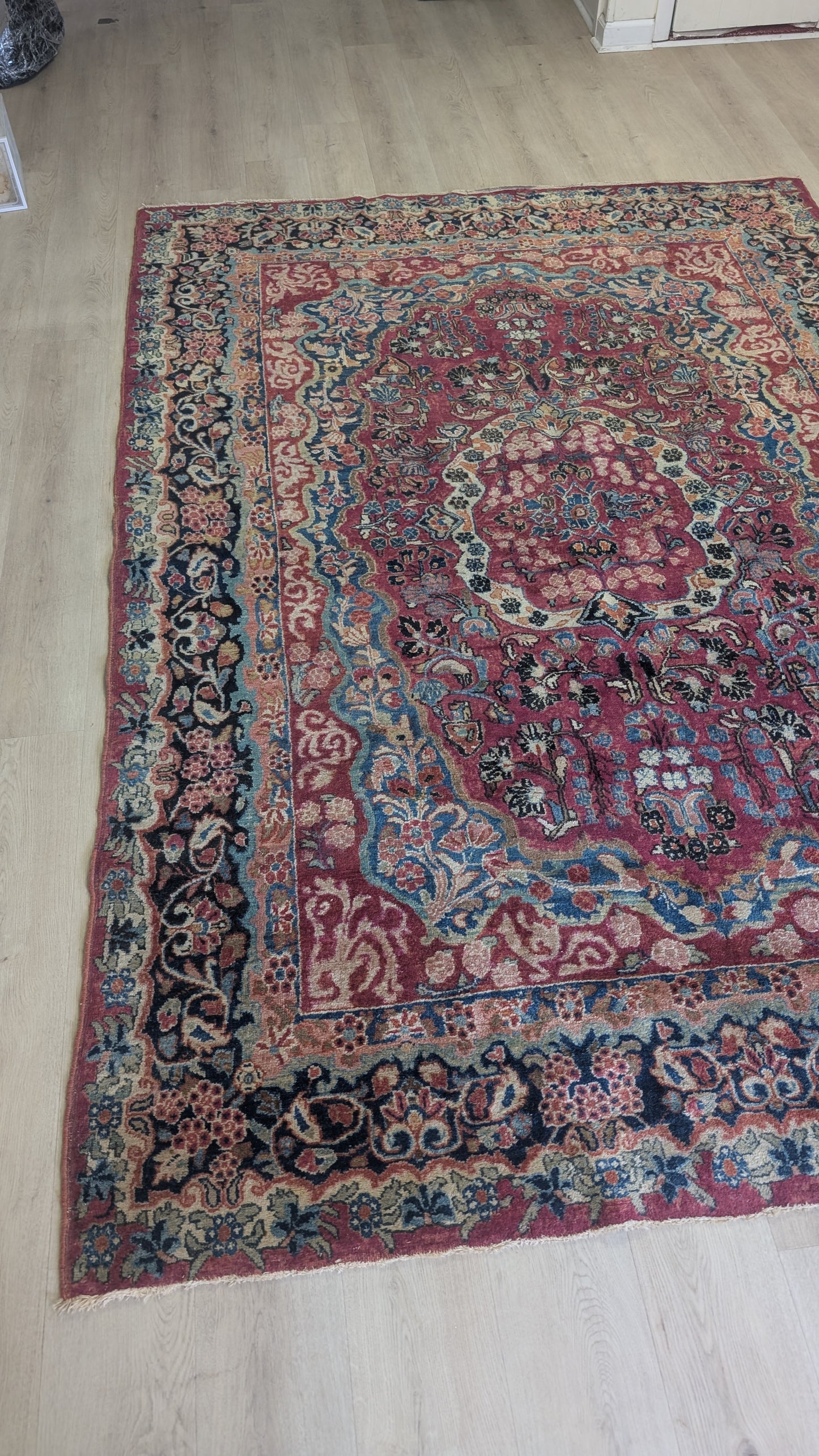 Antique Persian Sarouk Rug, 6x9