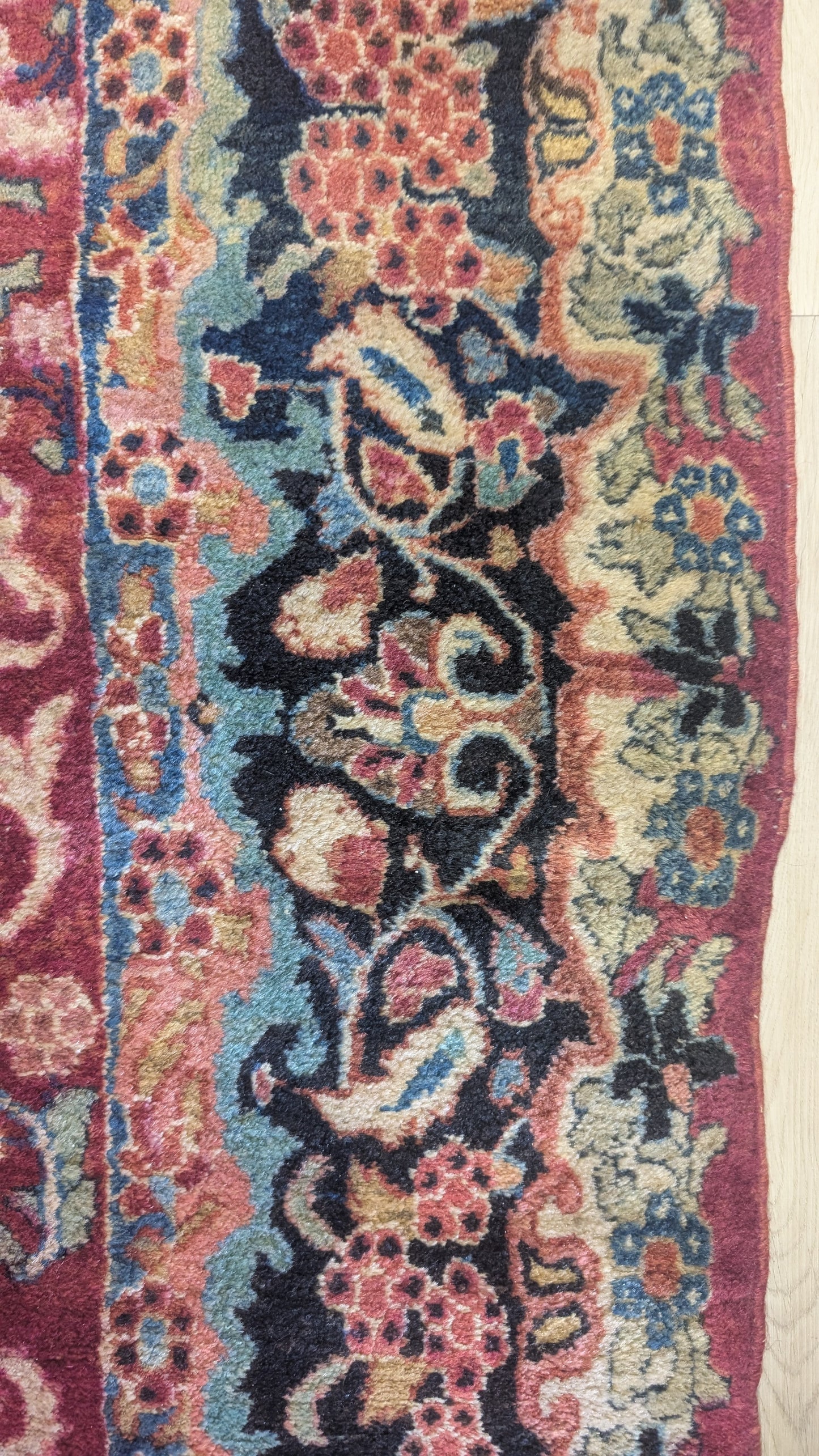 Antique Persian Sarouk Rug, 6x9