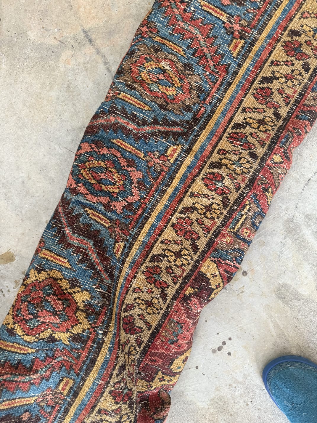 Antique Bakhshaish Persian Rug, 11'x12'6"