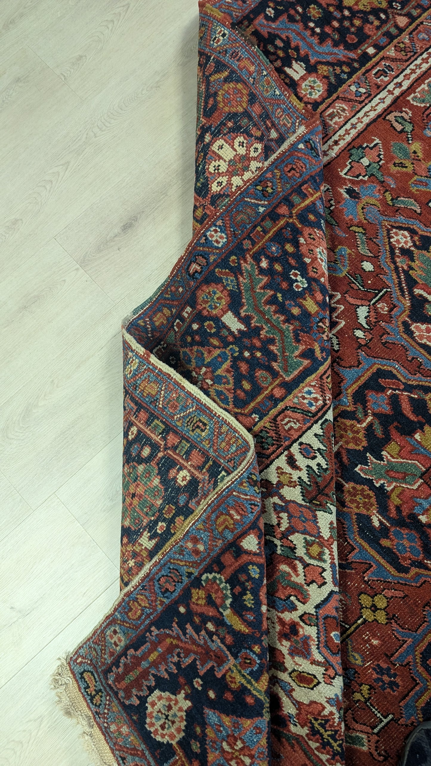 Antique Persian Heriz Rug, 8'2"x11'3"