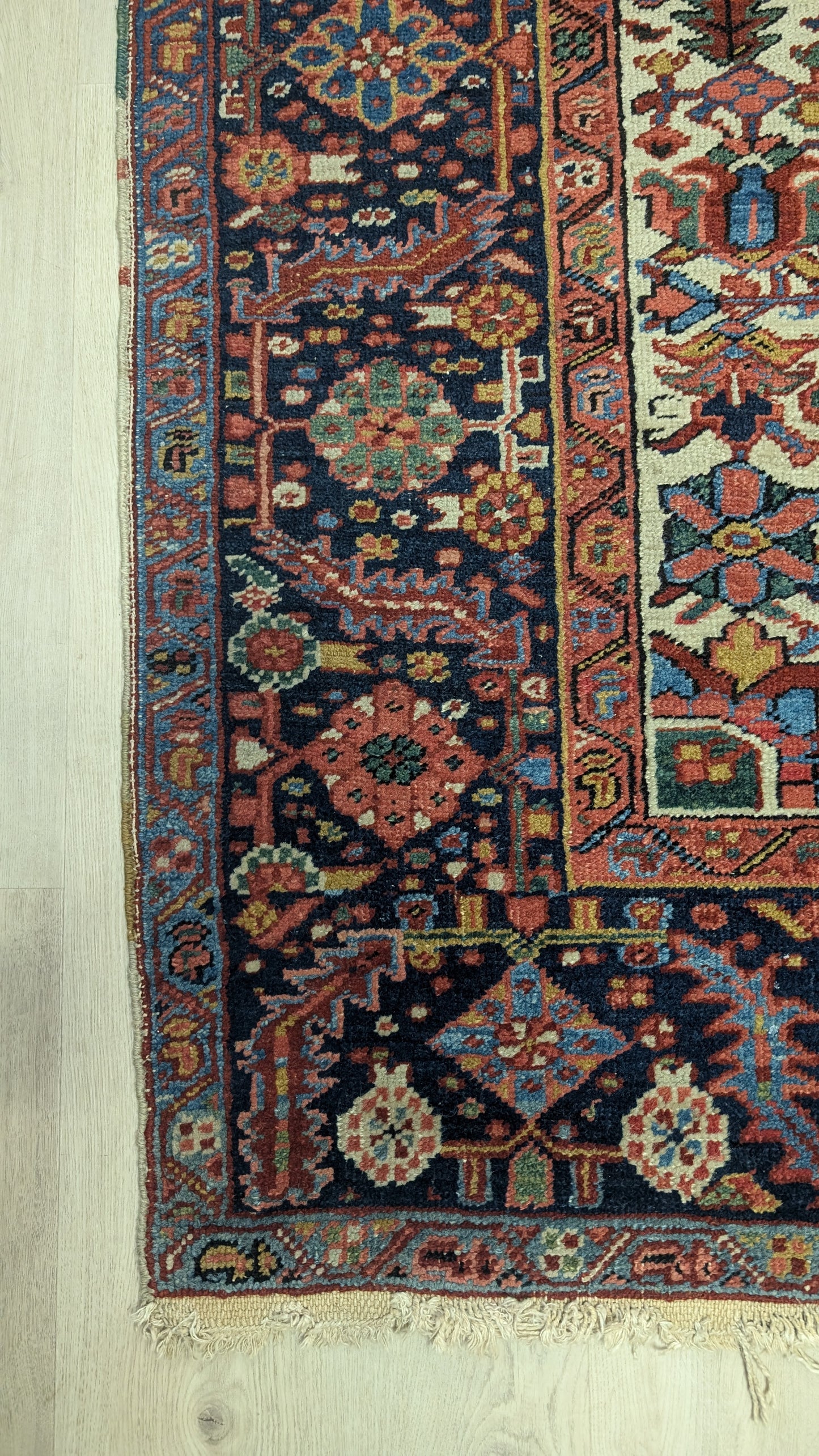 Antique Persian Heriz Rug, 8'2"x11'3"