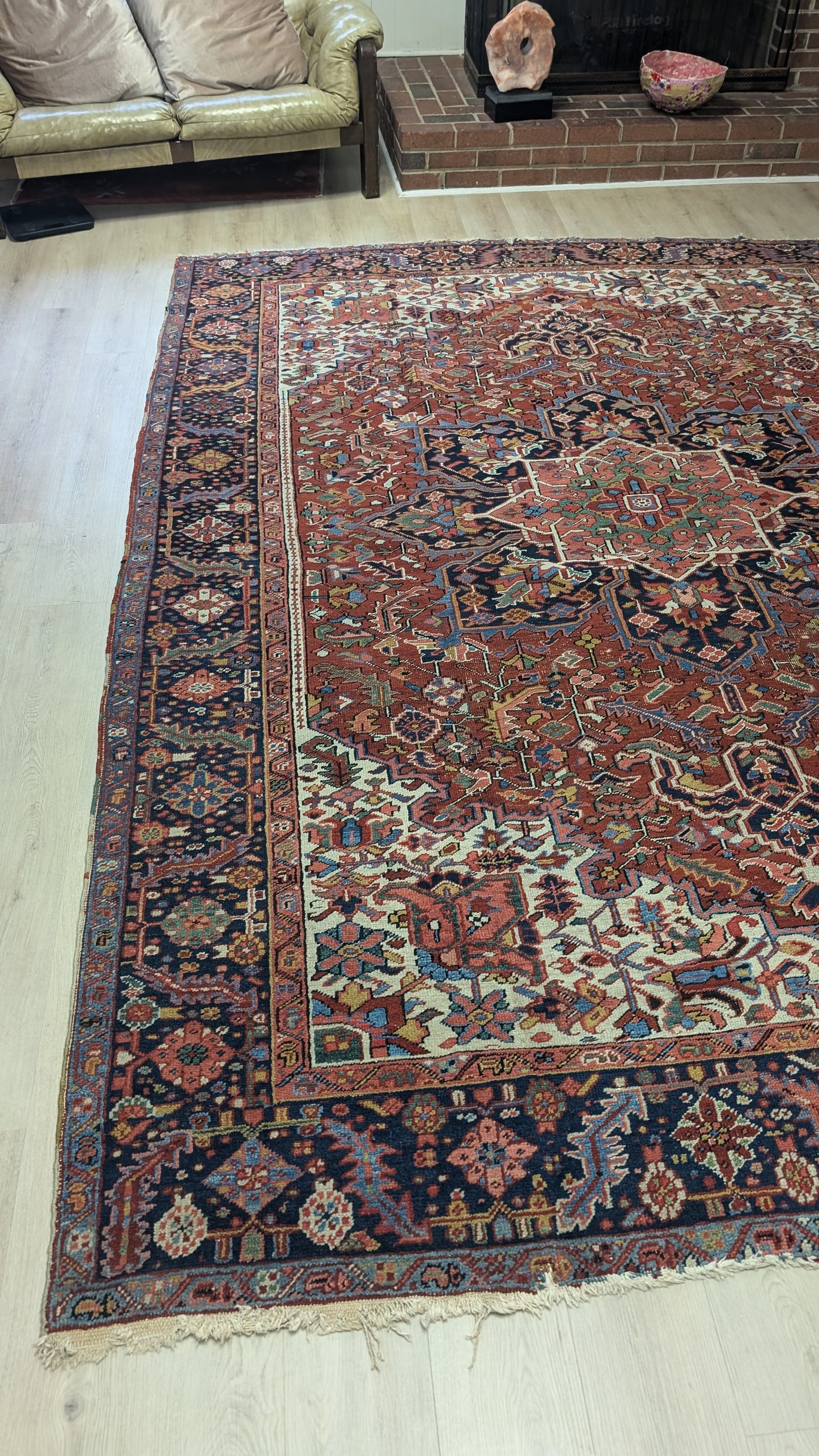 Antique Persian Heriz Rug, 8'2"x11'3"