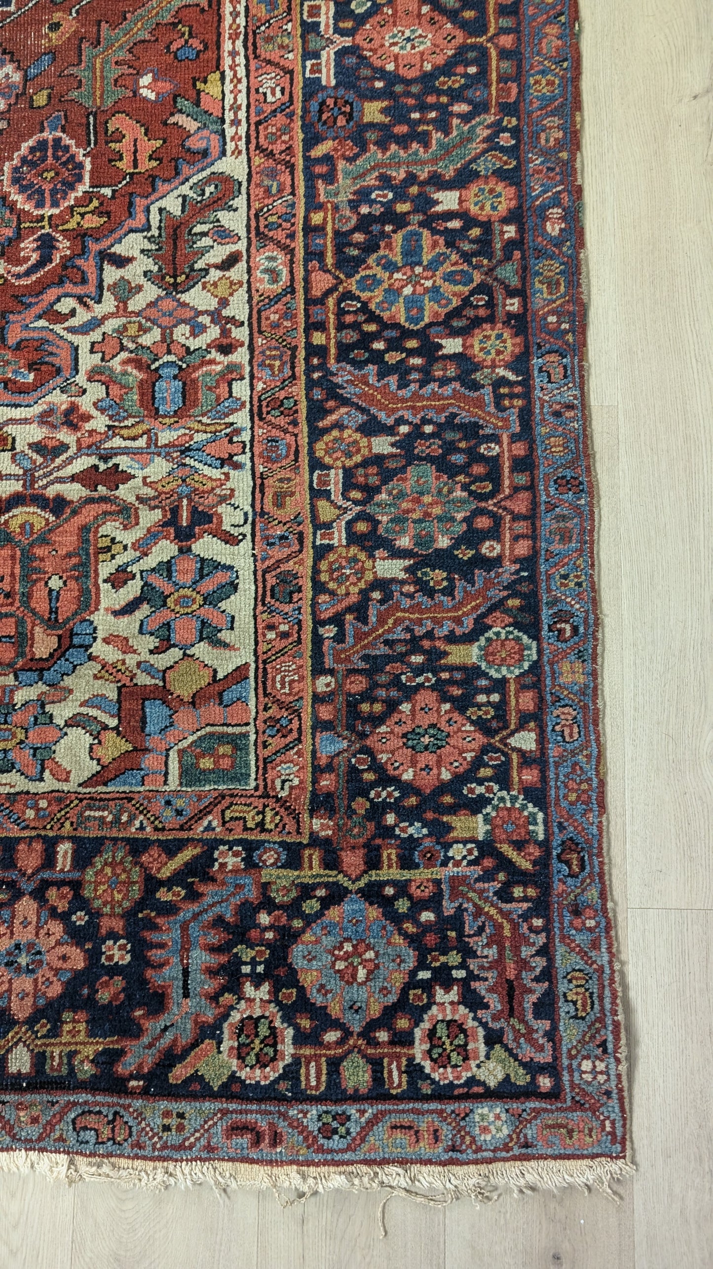 Antique Persian Heriz Rug, 8'2"x11'3"