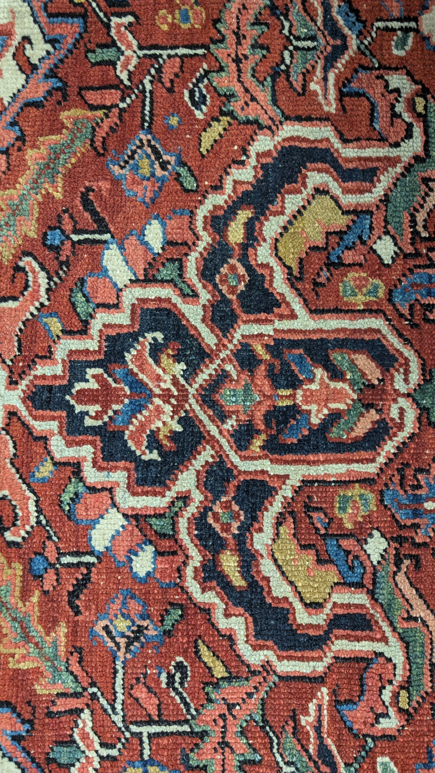 Antique Persian Heriz Rug, 8'2"x11'3"