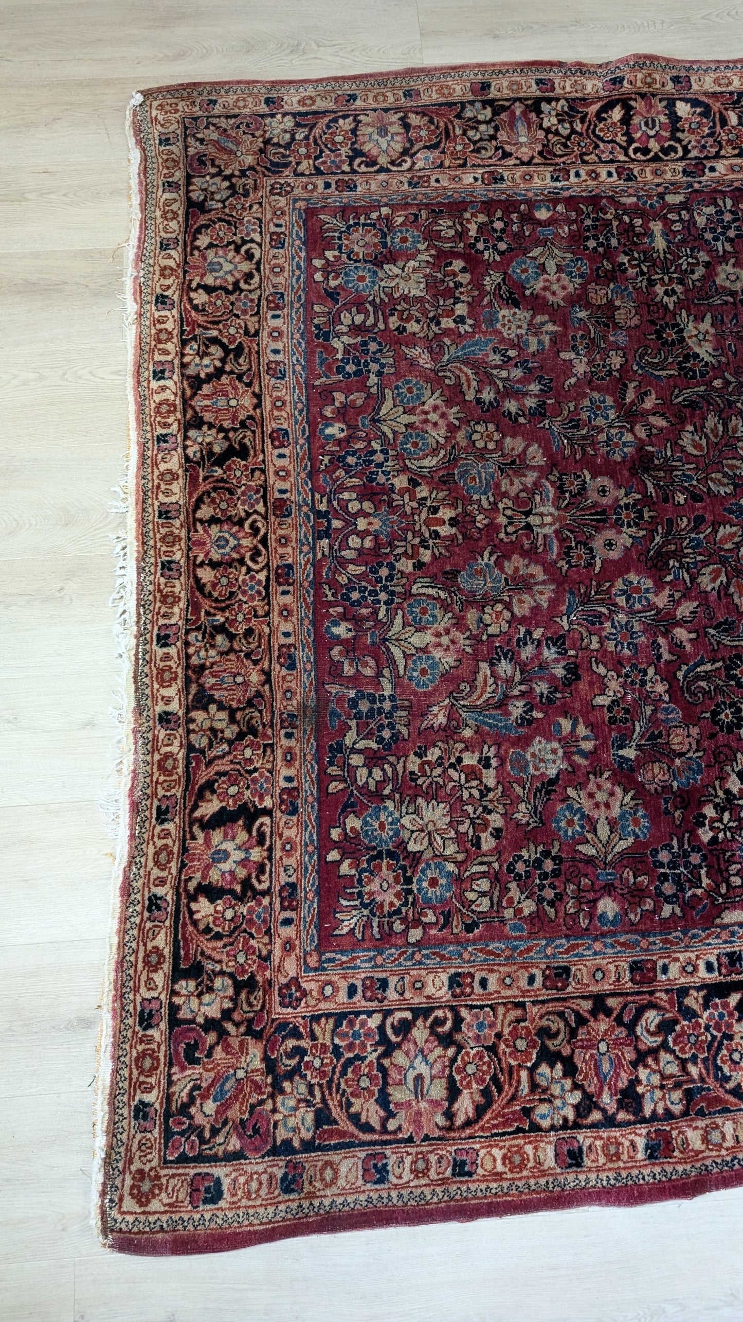 Antique Persian Sarouk Rug, 6x9