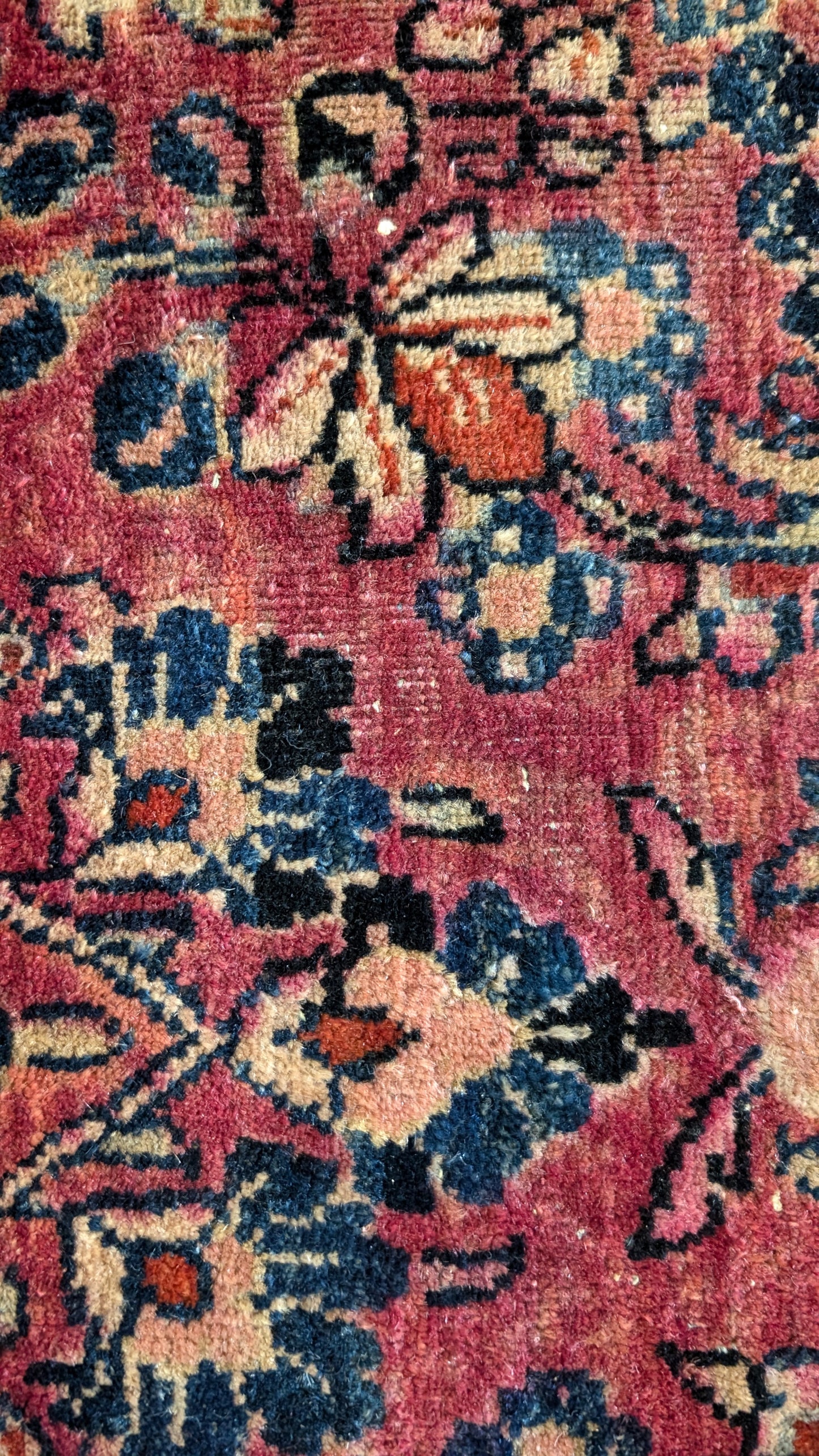 Antique Persian Sarouk Rug, 6x9