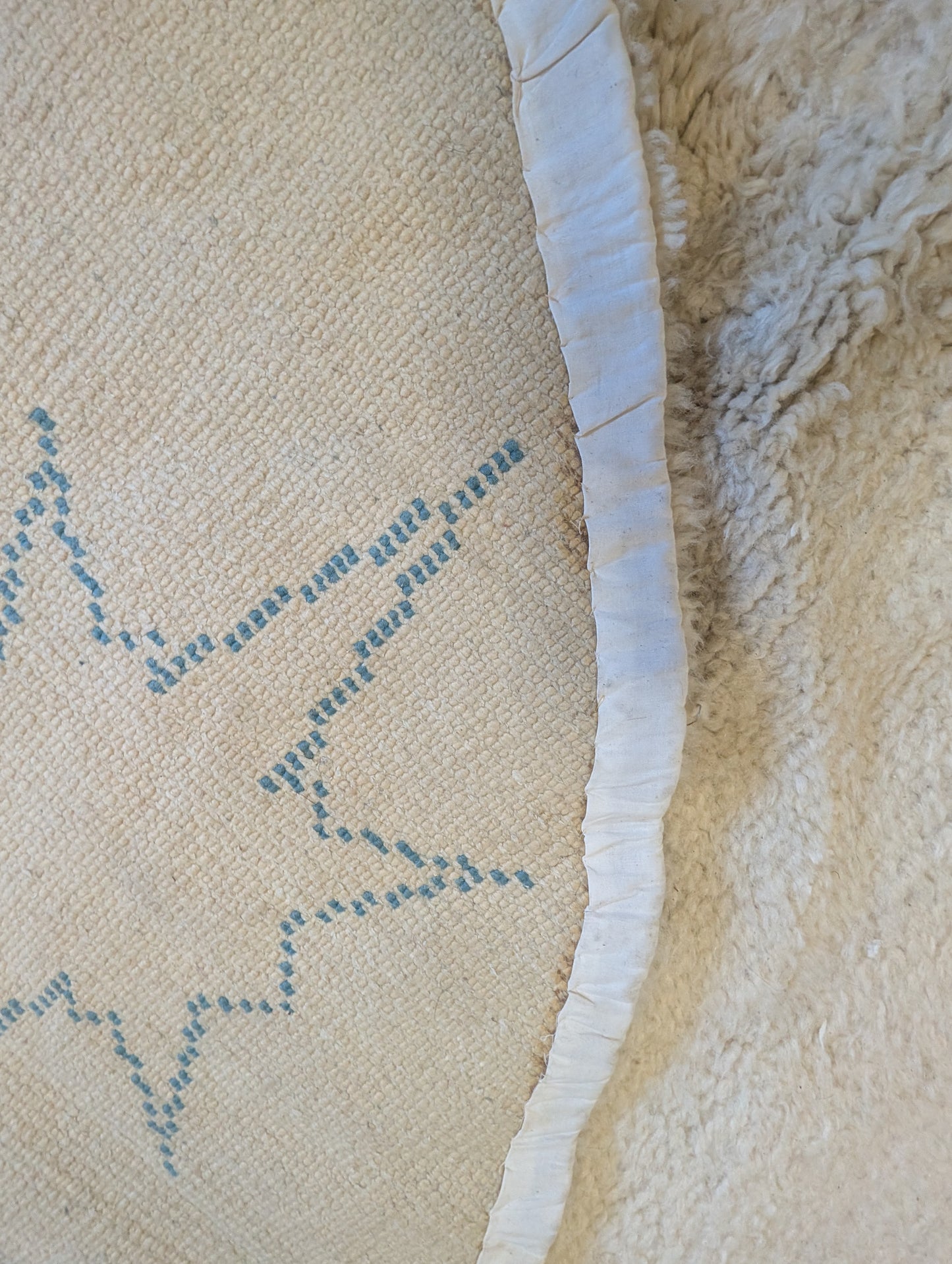 Hand Knotted Moroccan Rug, 10x14